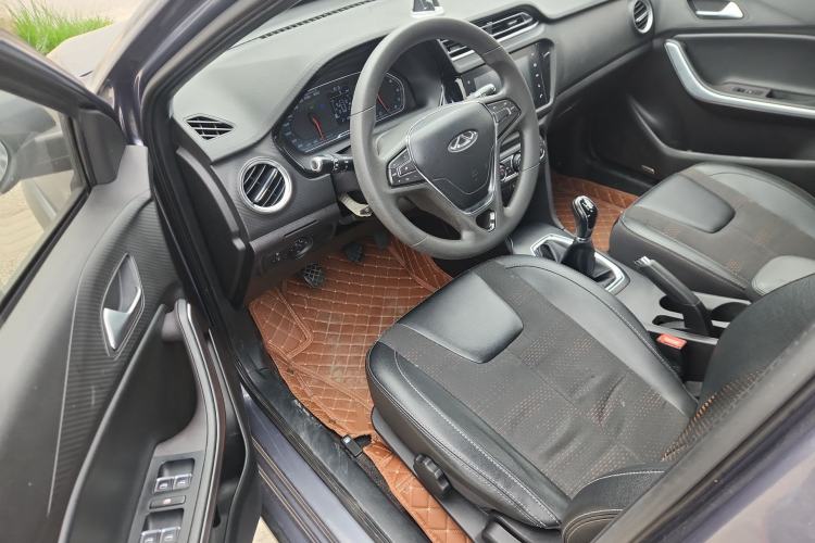 Used Chery Tiggo 3X 2018 1.5L Manual Elite Edition Driver Seat