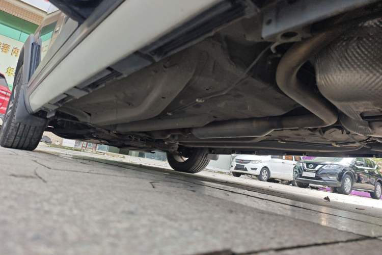 Used Chery Tiggo 3X 2018 1.5L Automatic Elite Edition Left Side Sill