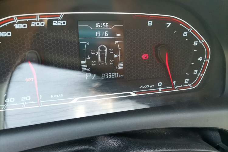 Used Chery Tiggo 3X 2018 1.5L Automatic Elite Edition Odometer Close Up