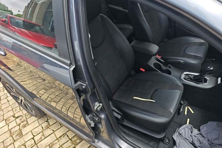 Used Chery Tiggo 3X 2018 1.5L Automatic Elite Edition Right Front Seat