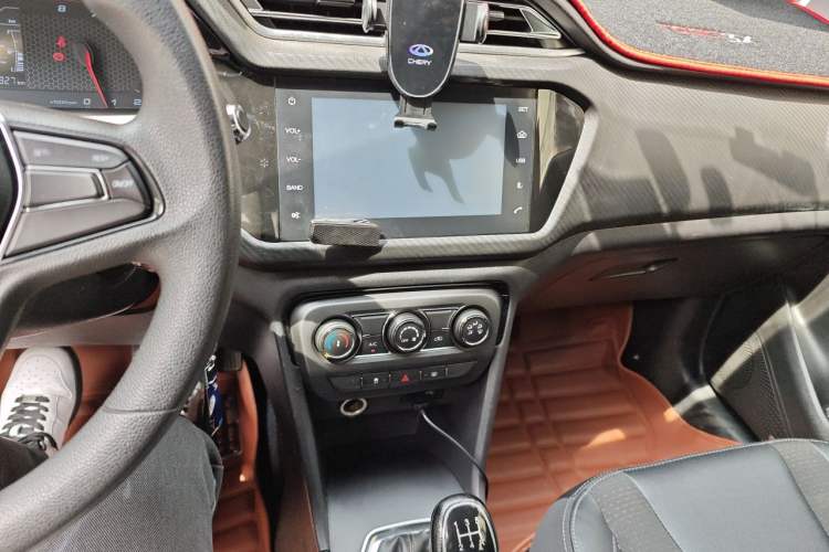 Used Chery Tiggo 3X 2018 1.5L Manual Elite Edition Audio And AC Panel