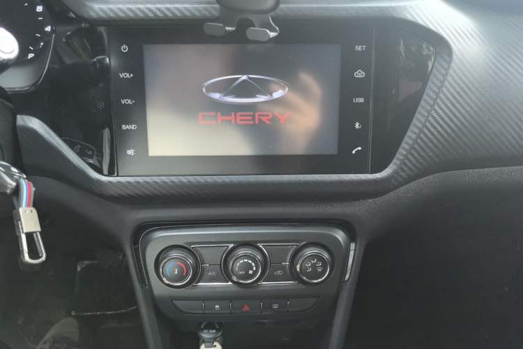 Used Chery Tiggo 3X 2018 1.5L Manual Elite Edition Audio And AC Panel