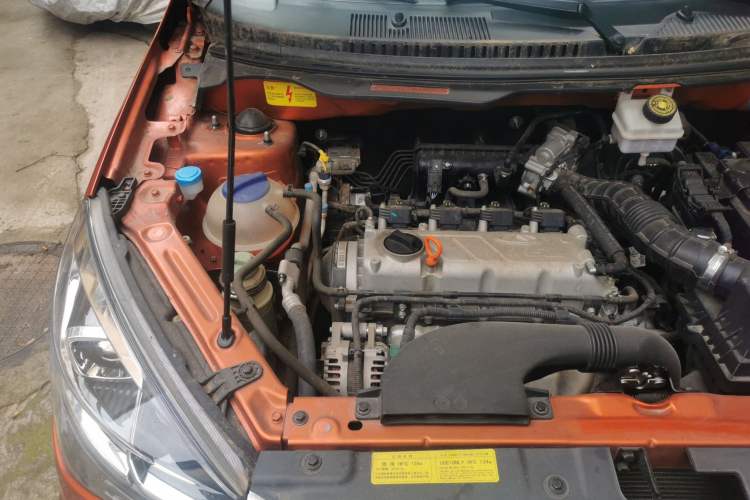 Used Chery Tiggo 3X 2018 1.5L Manual Comfort Edition Engine Bay Right