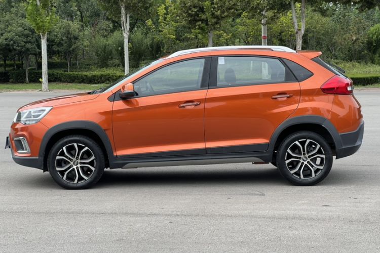 Used Chery Tiggo 3X 2018 1.5L Automatic Elite Edition Exterior 11