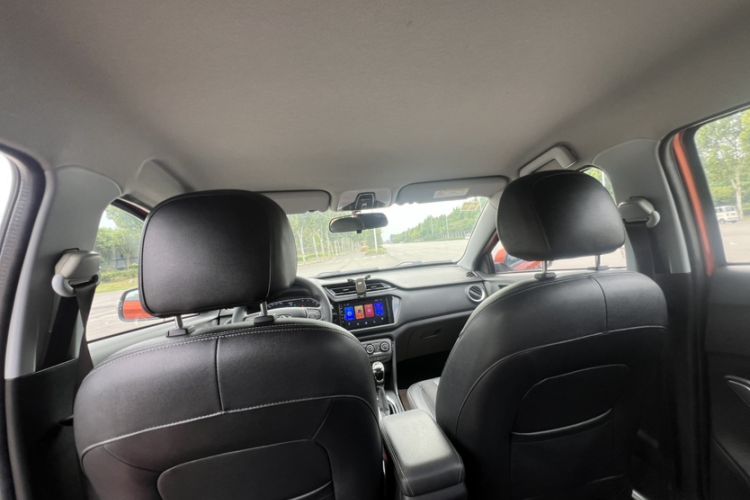 Used Chery Tiggo 3X 2018 1.5L Automatic Elite Edition Interior 11