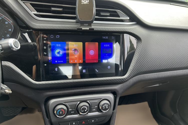 Used Chery Tiggo 3X 2018 1.5L Automatic Elite Edition Interior 5