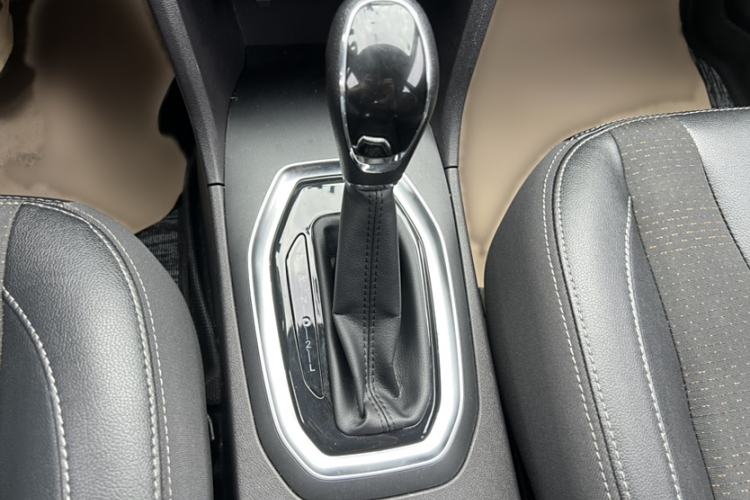 Used Chery Tiggo 3X 2018 1.5L Automatic Elite Edition Interior 7