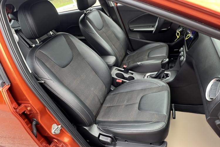 Used Chery Tiggo 3X 2018 1.5L Automatic Elite Edition Interior 8