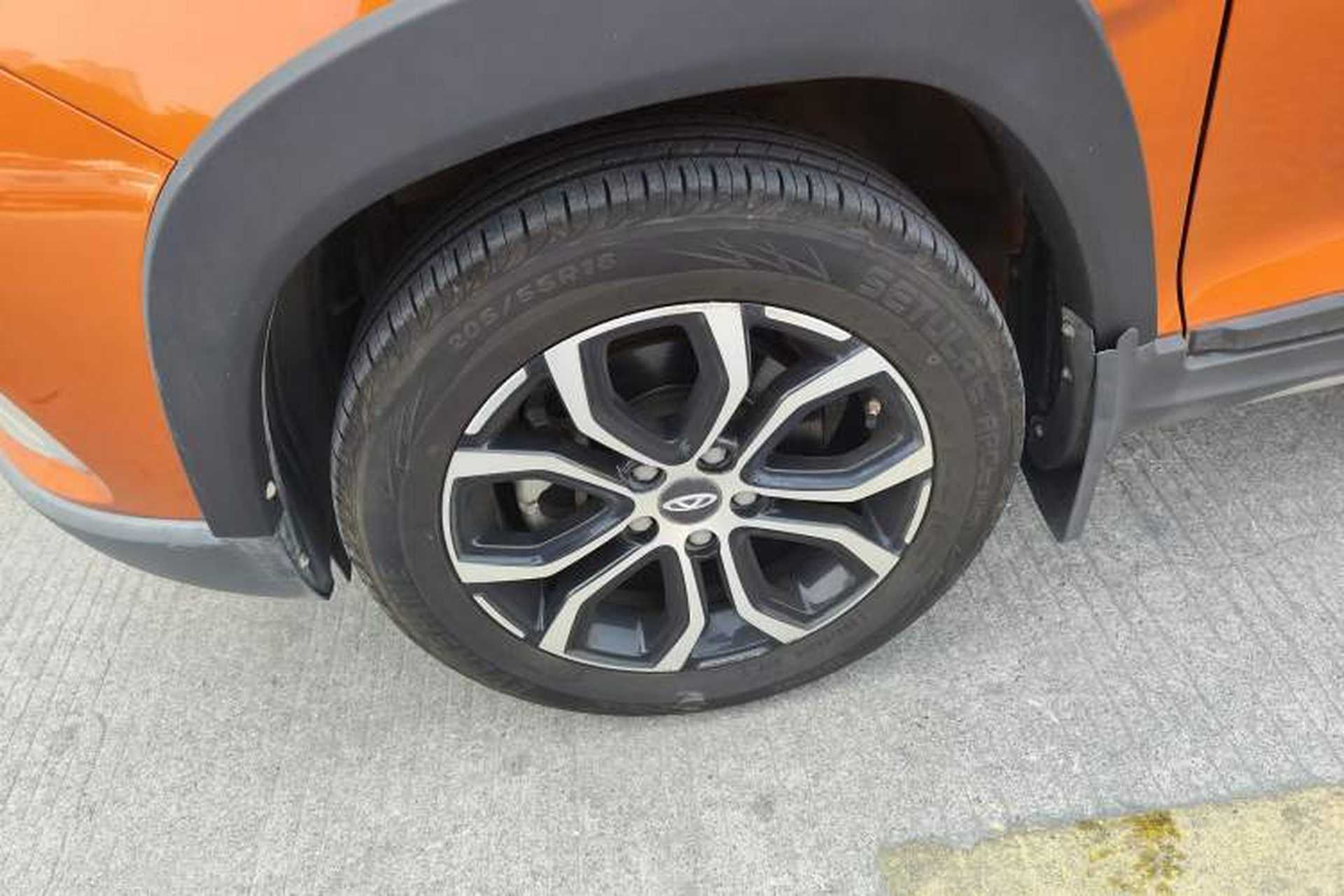 Used Chery Tiggo 3X 2018 1.5L Automatic Elite Edition Left Front Wheel Hub