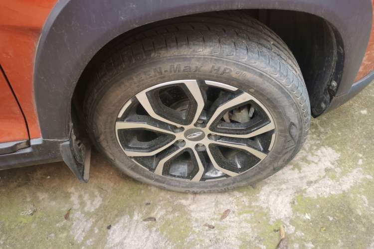 Used Chery Tiggo 3X 2018 1.5L Manual Comfort Edition Right Front Wheel Hub