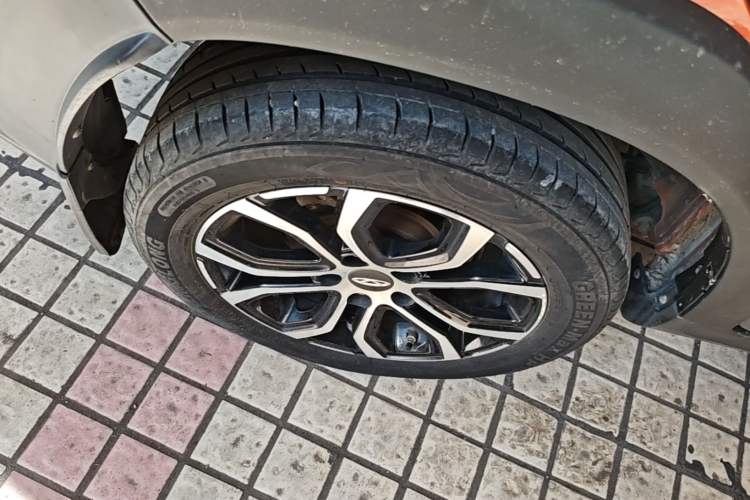Used Chery Tiggo 3X 2018 1.5L Automatic Elite Edition Right Rear Wheel Hub