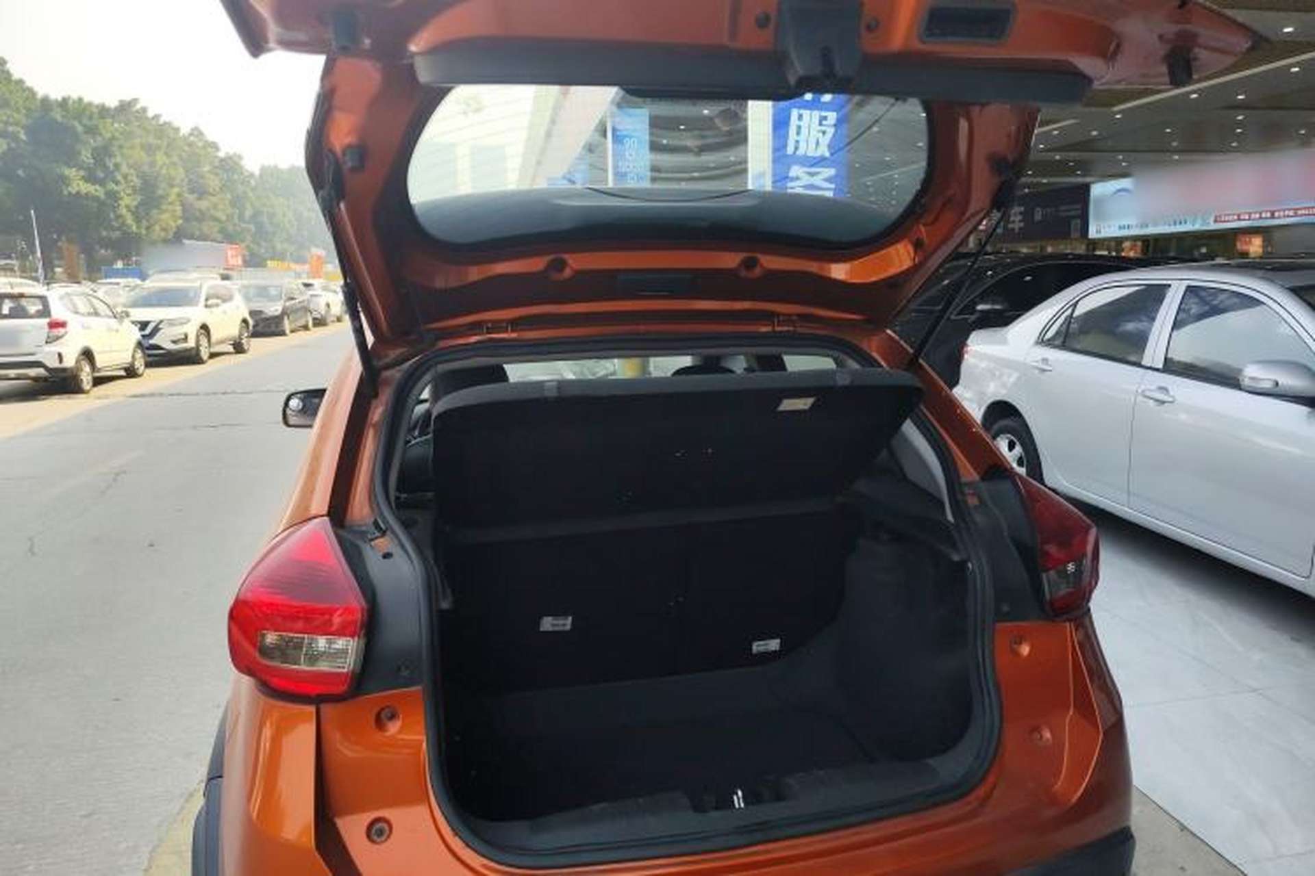 Used Chery Tiggo 3X 2018 1.5L Automatic Elite Edition Trunk