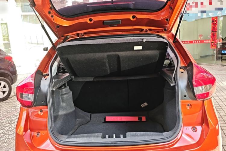 Used Chery Tiggo 3X 2018 1.5L Automatic Elite Edition Trunk