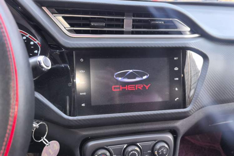 Used Chery Tiggo 3X 2018 1.5L Automatic Luxury Edition Audio And AC Panel