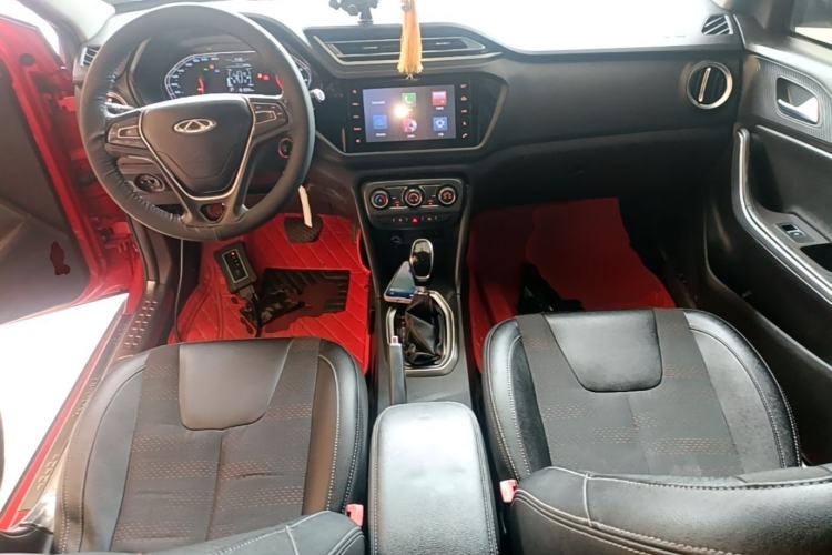 Used Chery Tiggo 3X 2018 1.5L Automatic Elite Edition Center Console