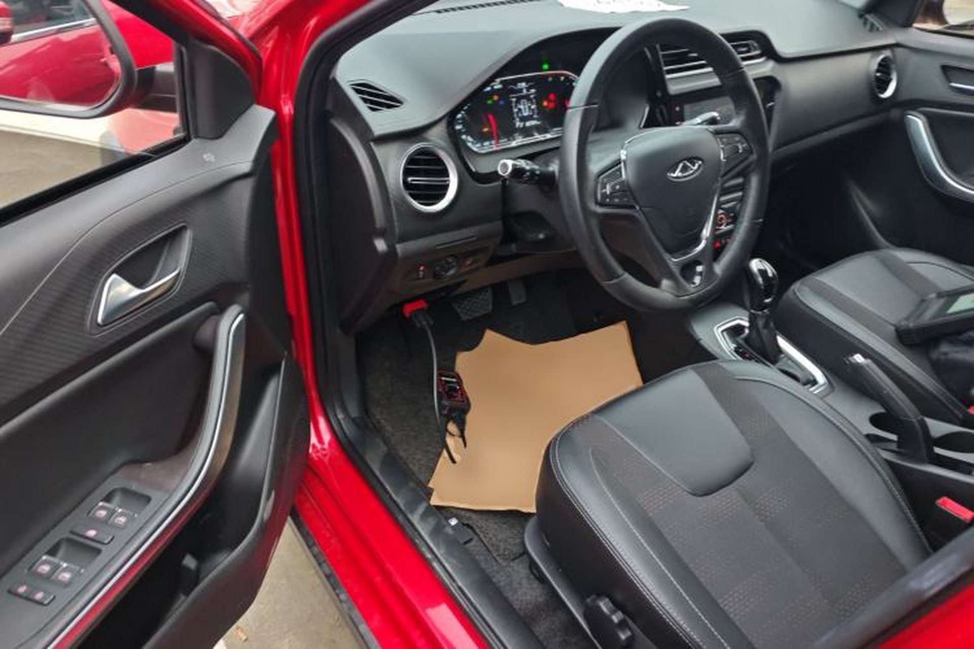 Used Chery Tiggo 3X 2018 1.5L Automatic Elite Edition Driver Seat