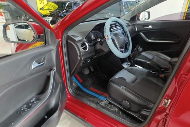 Used Chery Tiggo 3X 2018 1.5L Automatic Elite Edition Driver Seat