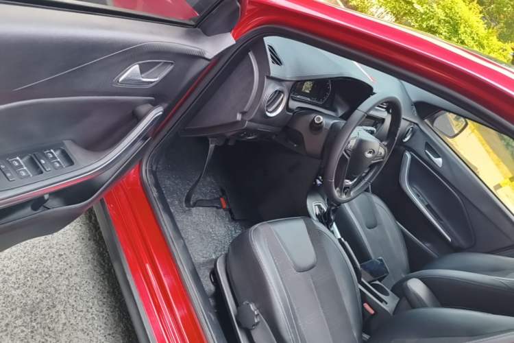 Used Chery Tiggo 3X 2018 1.5L Automatic Elite Edition Driver Seat