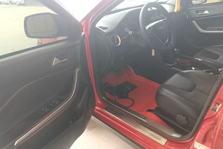 Used Chery Tiggo 3X 2018 1.5L Automatic Elite Edition Driver Seat