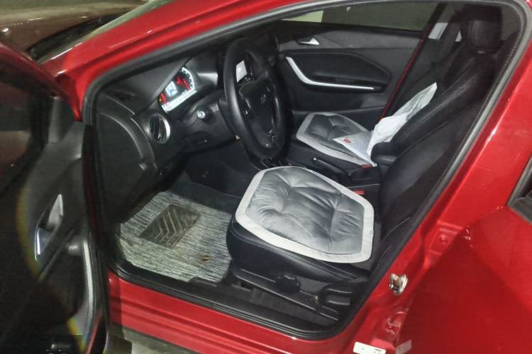 Used Chery Tiggo 3X 2018 1.5L Automatic Elite Edition Driver Seat