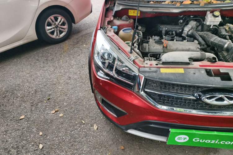 Used Chery Tiggo 3X 2018 1.5L Manual Elite Edition Engine Bay Right