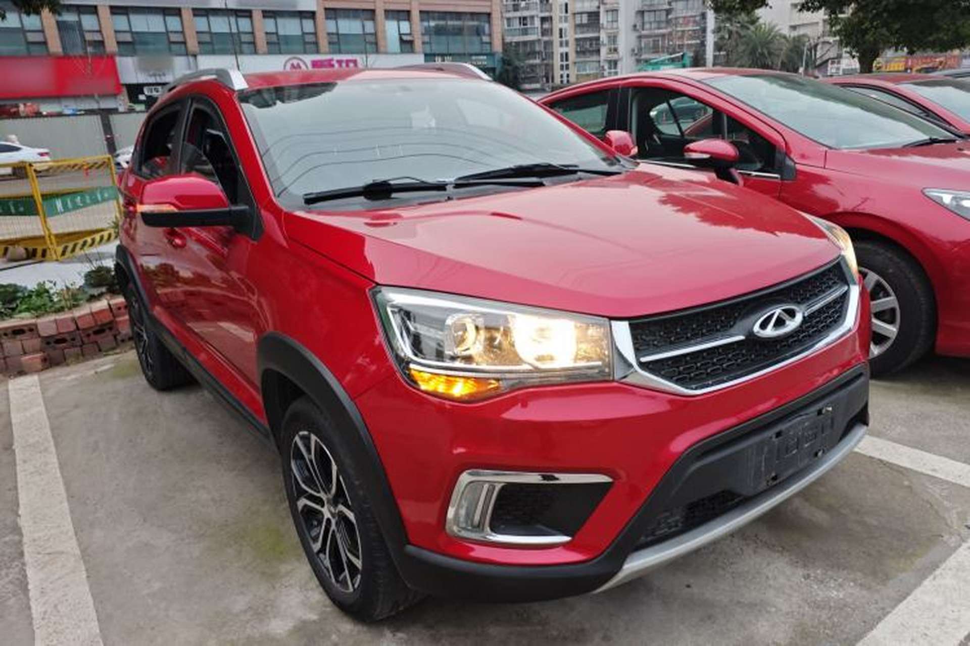 Used Chery Tiggo 3X 2018 1.5L Automatic Elite Edition Front Right 45 Deg