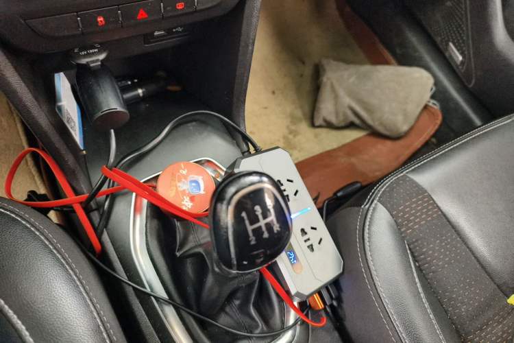 Used Chery Tiggo 3X 2018 1.5L Manual Elite Edition Gear Lever