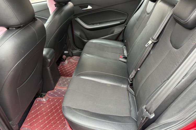 Used Chery Tiggo 3X 2018 1.5L Automatic Luxury Edition Interior 7