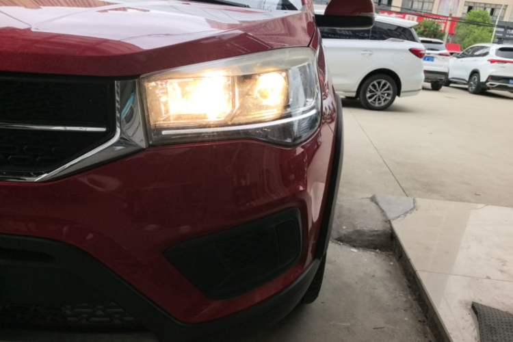 Used Chery Tiggo 3X 2018 1.5L Manual Comfort Edition Left Front Headlight