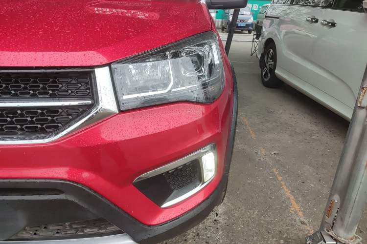 Used Chery Tiggo 3X 2018 1.5L Manual Elite Edition Left Front Headlight