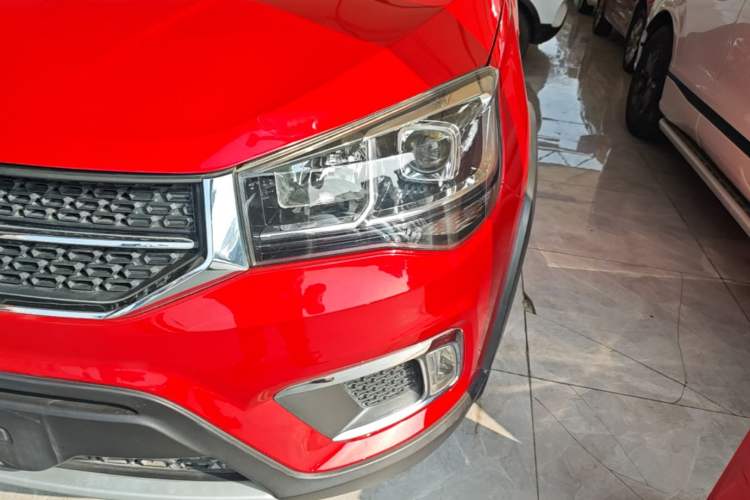 Used Chery Tiggo 3X 2018 1.5L Automatic Elite Edition Left Front Headlight