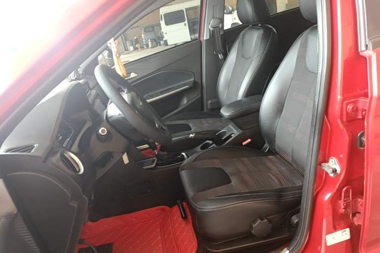 Used Chery Tiggo 3X 2018 1.5L Automatic Elite Edition Left Front Seat