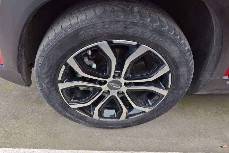 Used Chery Tiggo 3X 2018 1.5L Automatic Elite Edition Left Front Wheel Hub