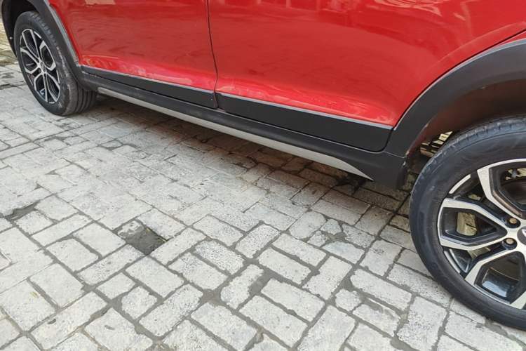 Used Chery Tiggo 3X 2018 1.5L Automatic Comfort Edition Left Side Sill