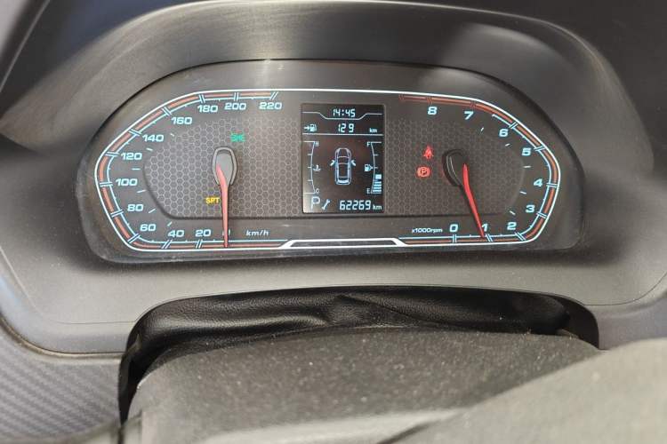 Used Chery Tiggo 3X 2018 1.5L Automatic Comfort Edition Odometer Close Up