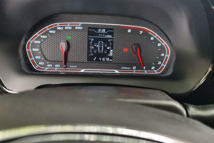 Used Chery Tiggo 3X 2018 1.5L Manual Elite Edition Odometer Close Up
