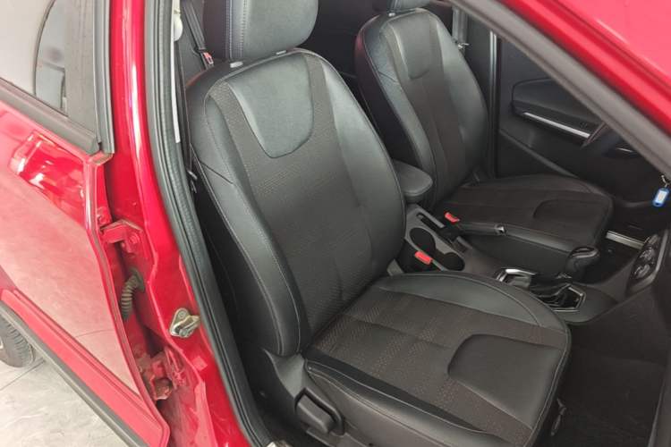 Used Chery Tiggo 3X 2018 1.5L Automatic Elite Edition Right Front Seat