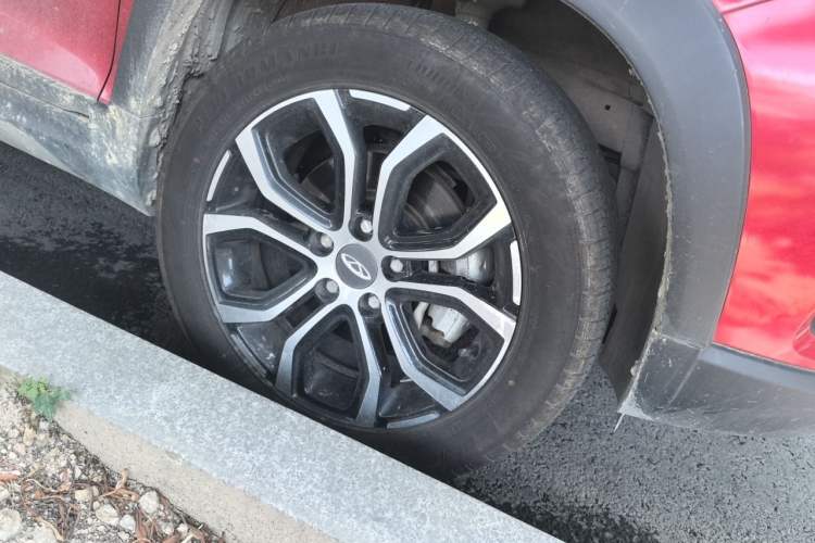 Used Chery Tiggo 3X 2018 1.5L Automatic Comfort Edition Right Front Wheel Hub
