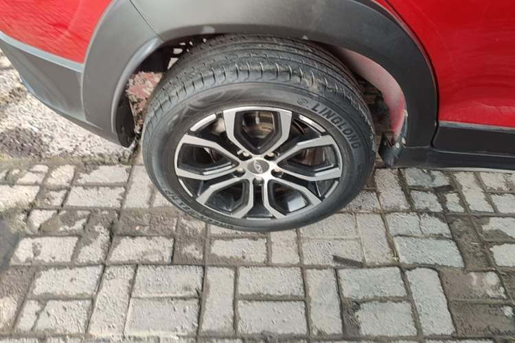 Used Chery Tiggo 3X 2018 1.5L Automatic Comfort Edition Right Rear Wheel Hub