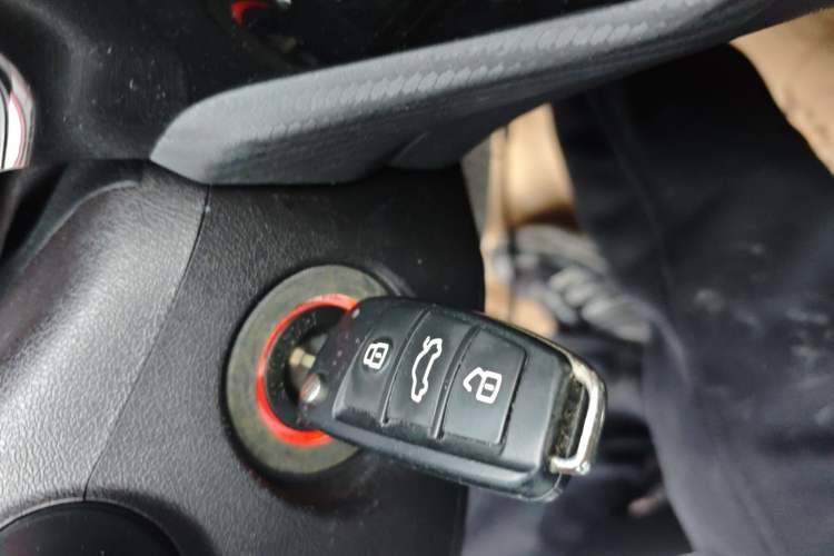 Used Chery Tiggo 3X 2018 1.5L Automatic Elite Edition Vehicle Key
