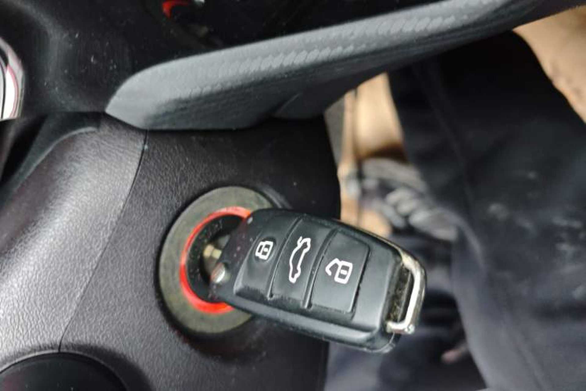 Used Chery Tiggo 3X 2018 1.5L Automatic Elite Edition Vehicle Key