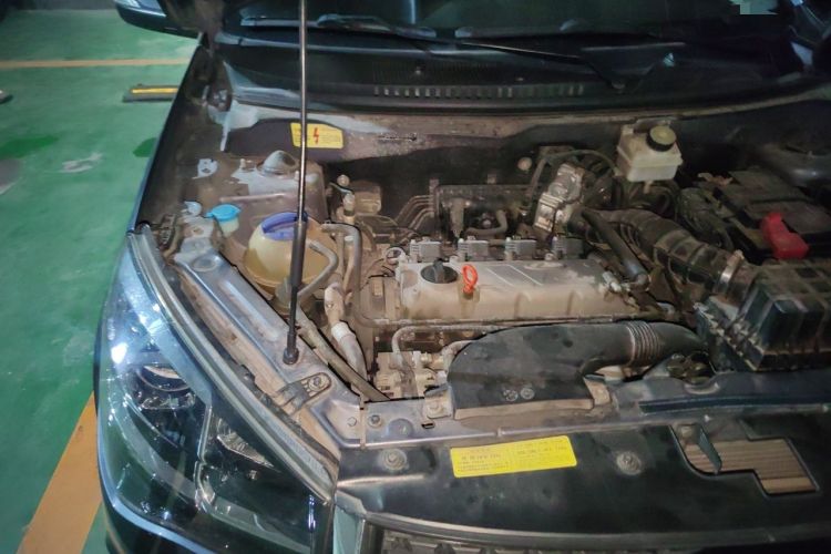 Used Chery Tiggo 3X 2018 1.5L Manual Elite Edition Engine Bay Right
