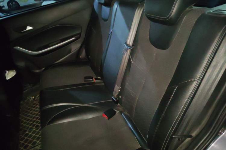 Used Chery Tiggo 3X 2018 1.5L Manual Elite Edition Left Rear Seat