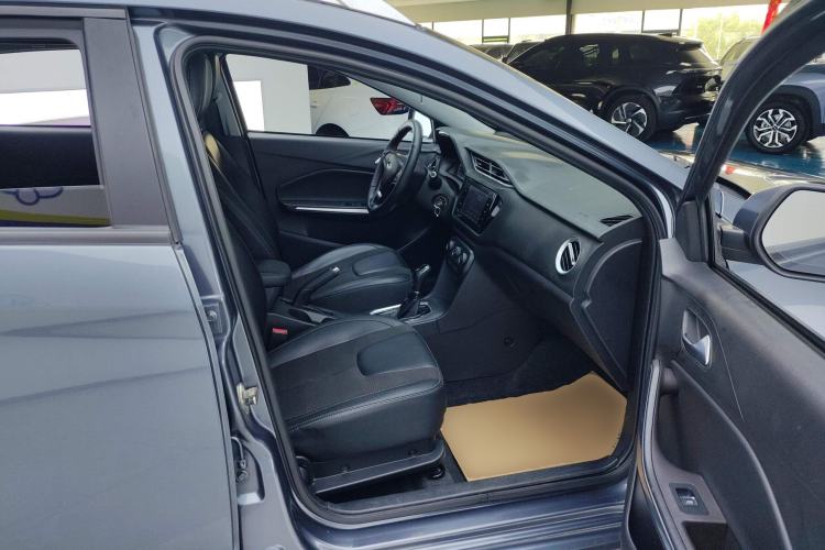 Used Chery Tiggo 3X 2018 1.5L Automatic Elite Edition Right Front Seat