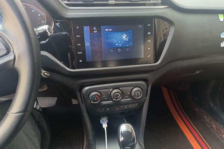 Used Chery Tiggo 3X 2018 1.5L Automatic Elite Edition Audio And AC Panel