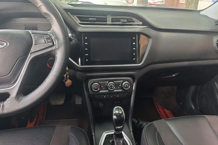 Used Chery Tiggo 3X 2018 1.5L Automatic Elite Edition Audio And AC Panel