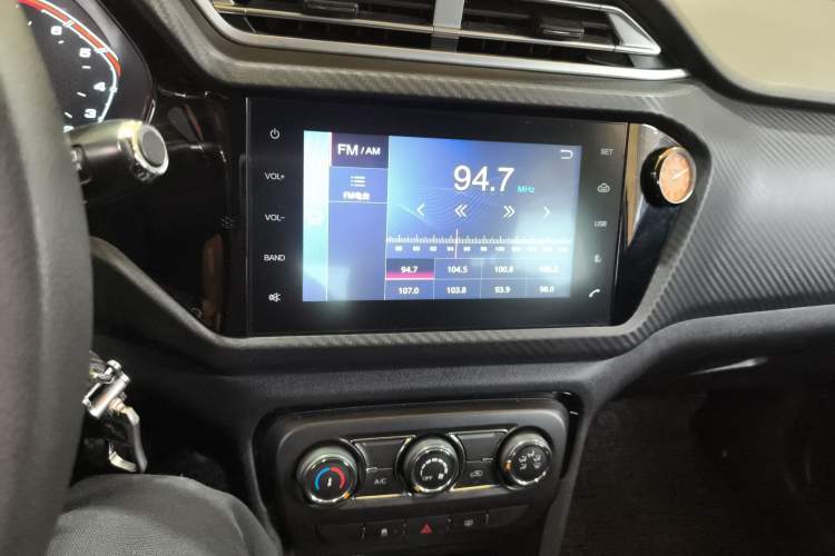 Used Chery Tiggo 3X 2018 1.5L Manual Elite Edition Audio And AC Panel