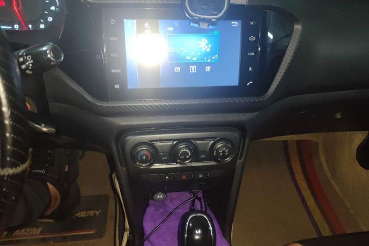 Used Chery Tiggo 3X 2018 1.5L Automatic Elite Edition Audio And AC Panel