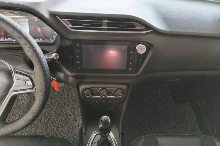 Used Chery Tiggo 3X 2018 1.5L Automatic Elite Edition Audio And AC Panel