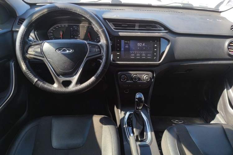 Used Chery Tiggo 3X 2018 1.5L Automatic Elite Edition Audio And AC Panel